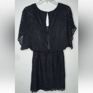 Laundry By Shelli Segal Black Lace Dress Flowy Dolman Sleeve Size 4 Classic